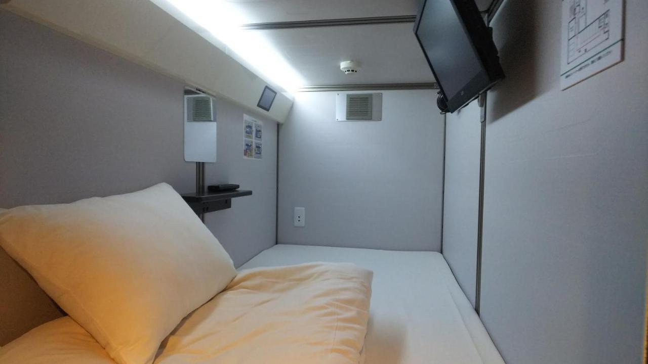 Kobe Capsule Hotel Seki Exterior photo
